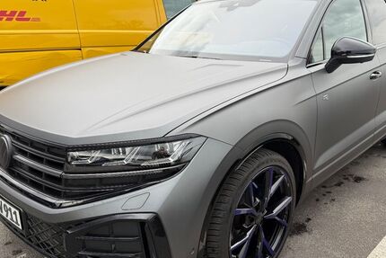 VW Touareg 19.500 km 75.500 € Wiesbaden 65203
