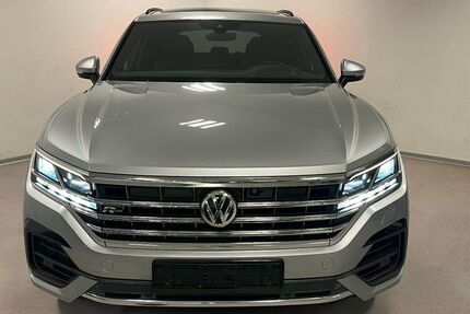 VW Touareg 134.000 km 40.900 € Biebesheim am Rhein 64584