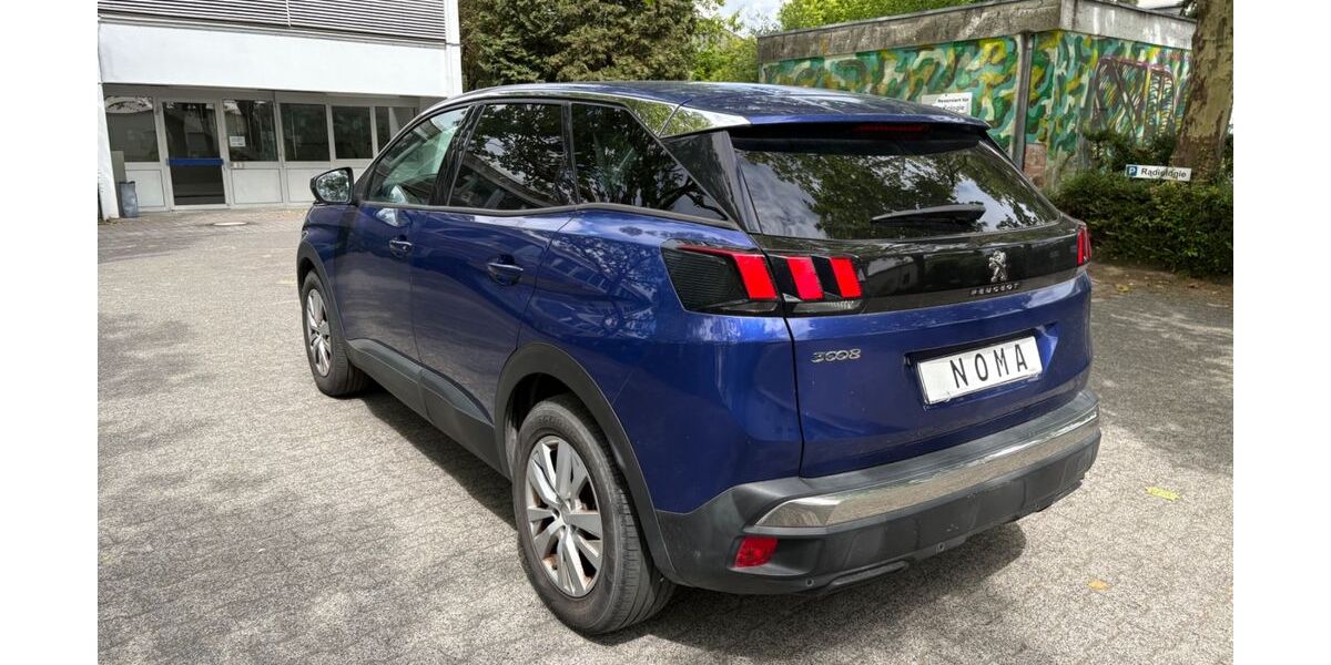 Peugeot 3008 177.138 km 9.758 &euro; Frankfurt am Main 60389