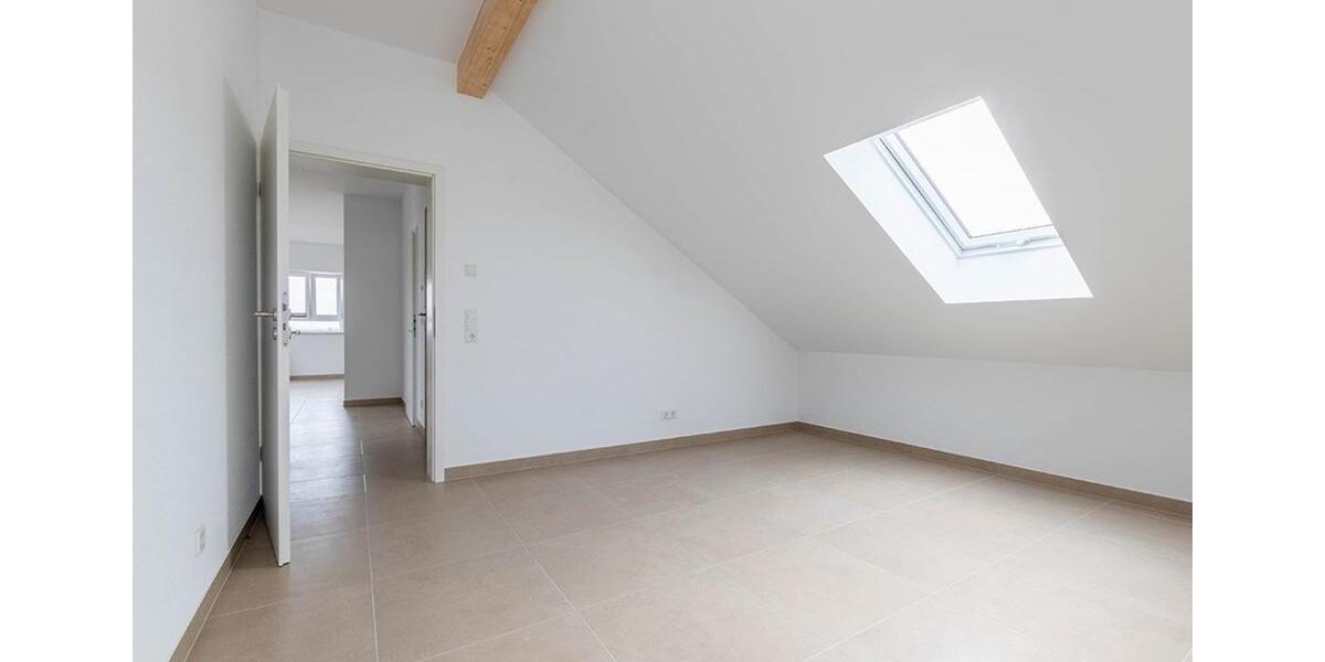 Dachgeschoßwohnung Groß-Umstadt Umstadt - 4 Zimmer, 87 m&sup2;, 1.140&euro; | Angebot:26677535