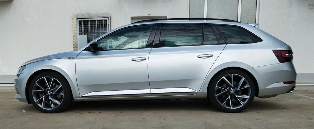Skoda Superb 104.000 km 21.499 &euro; Frankfurt 60433