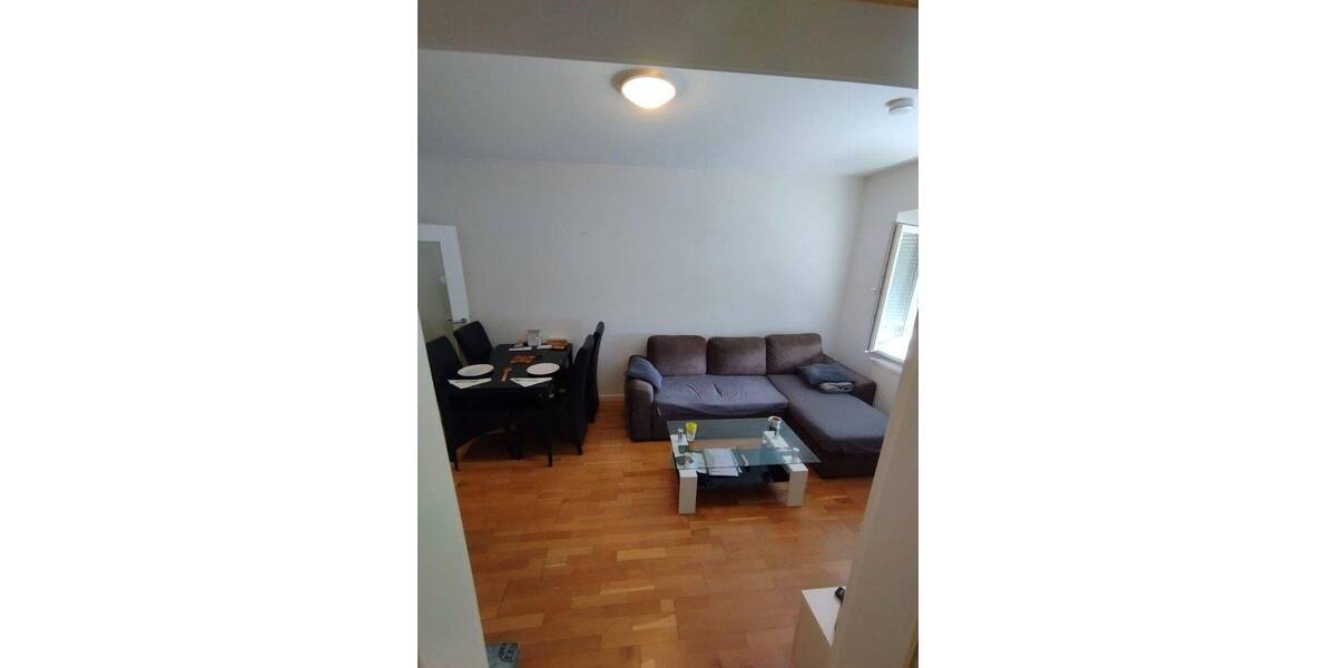 Etagenwohnung Frankfurt am Main Ostend - 2 Zimmer, 42 m&sup2;, 750&euro; | Angebot:26908518