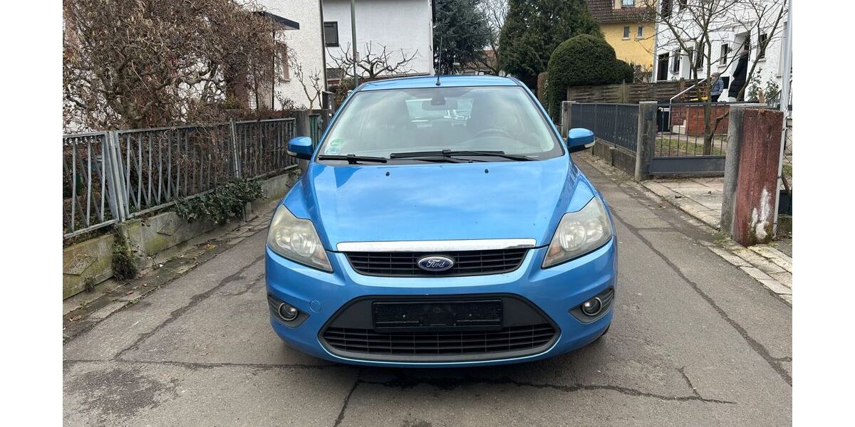 Ford Focus 193.400 km 1.950 &euro; Offenbach 63071