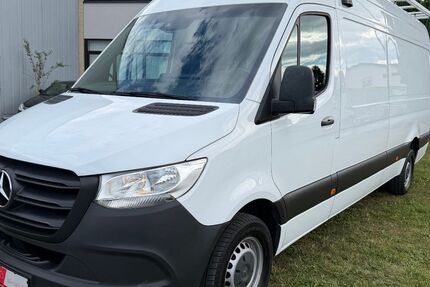 Mercedes-Benz Sprinter 149.050 km 26.490 &euro; Langen 63225