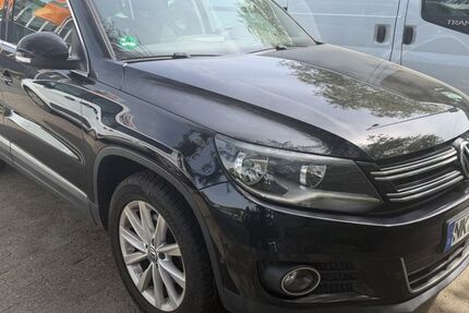 VW Tiguan 271.395 km 7.400 &euro; Darmstadt 64293