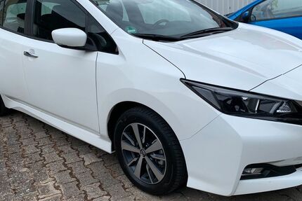 Nissan Leaf 16.000 km 16.000 € Worms 67550
