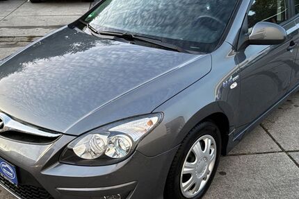 Hyundai i30 35.000 km 6.790 &euro; Dreieich 63303
