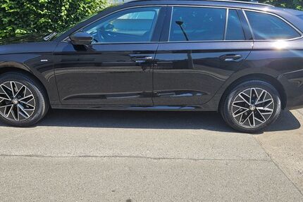 Skoda Octavia 95.500 km 20.600 &euro; Hochheim 65239