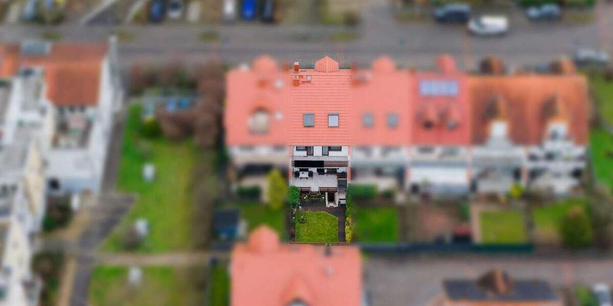 Reihenmittelhaus Ginsheim-Gustavsburg Gustavsburg - 8 Zimmer, 190 m&sup2;, 599.000&euro; | Angebot:25384958