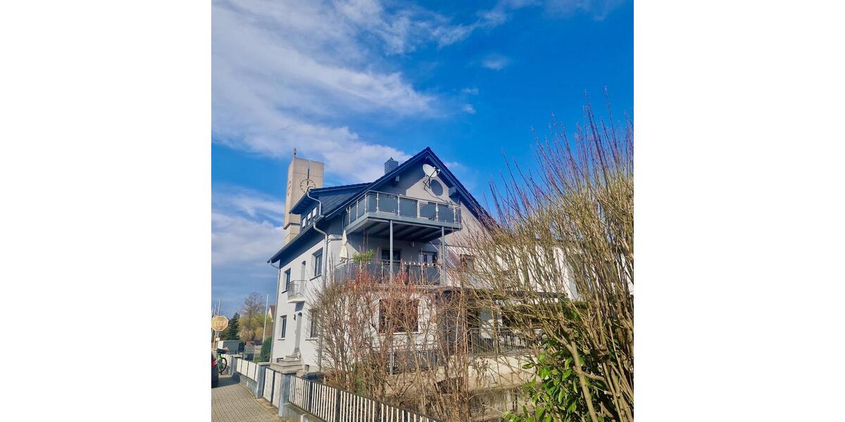 Dachgeschoßwohnung Bürstadt - 3 Zimmer, 72 m&sup2;, 930&euro; | Angebot:26302637