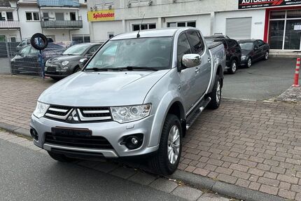 Mitsubishi L200 140.000 km 15.900 &euro; Oppenheim 55276
