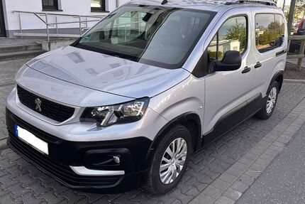Peugeot Rifter 214.500 km 7.900 &euro; Langen 63225