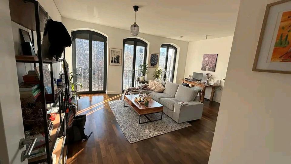 Etagenwohnung Frankfurt am Main Sachsenhausen Süd - 2 Zimmer, 76 m&sup2;, 1.050&euro; | Angebot:26398980