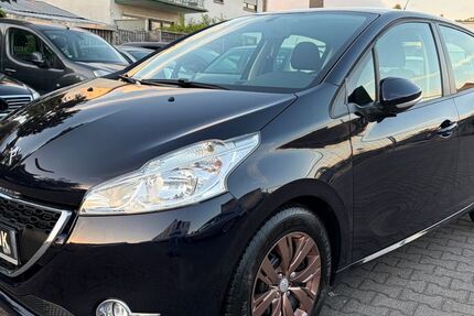 Peugeot 208 84.000 km 7.990 &euro; Egelsbach 63329