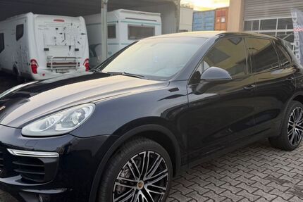 Porsche Cayenne 120.000 km 35.990 &euro; Frankfurt am Main 65933