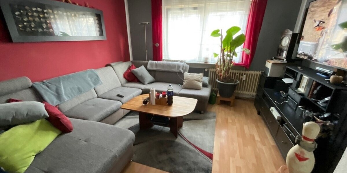 Frankfurt-Zeilsheim: Erbpacht- vermietetes DHH mit 2 Einheiten als Kapitalanlage - Doppelhaushälfte Frankfurt am Main Sindlingen | Angebot:27317034