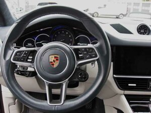 Porsche Cayenne Plug-In-Hybrid dt.Fzg.Top Ausst. 123.000 km 53.999 &euro; Biebesheim 64584