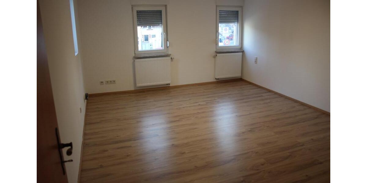 Bauernhaus, Landhaus Ginsheim-Gustavsburg Gustavsburg - 5.5 Zimmer, 137 m&sup2;, 1.800&euro; | Angebot:24650011