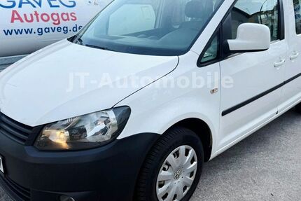 VW Caddy 277.000 km 5.800 &euro; Rüsselsheim am Main 65428