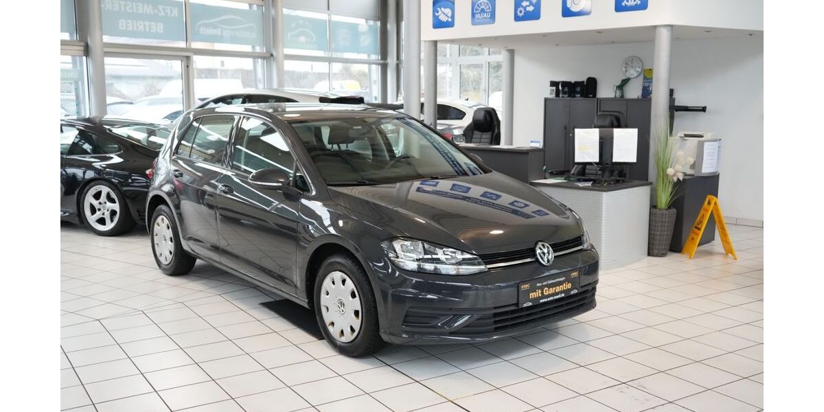 VW Golf 94.125 km 13.500 &euro; Obertshausen 63179
