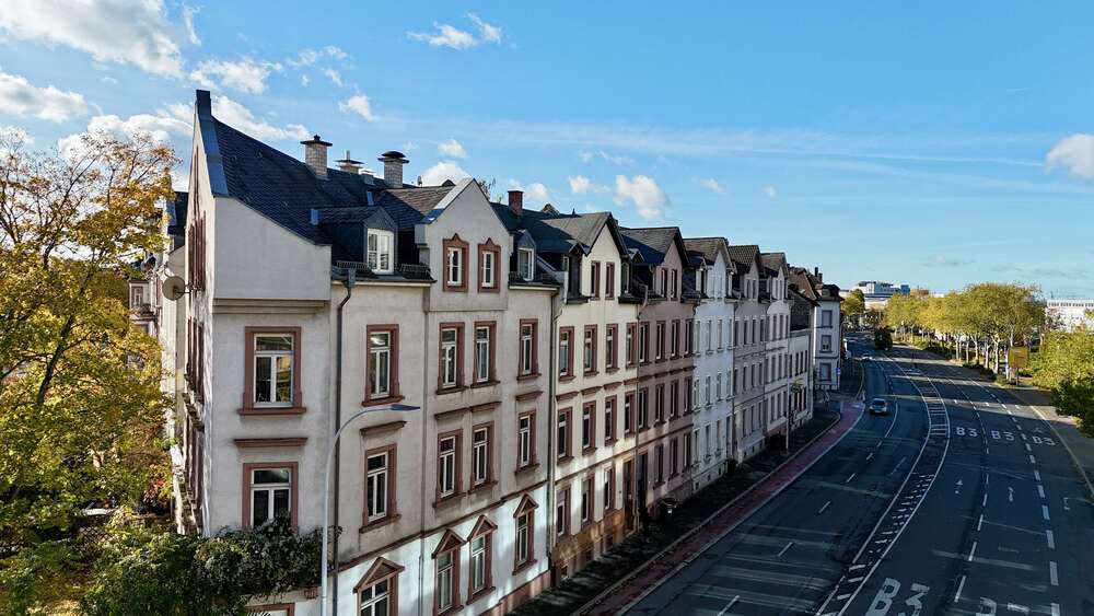 Haus zum Kaufen in Darmstadt 820.000 € 267.4 m² 12 zimmer