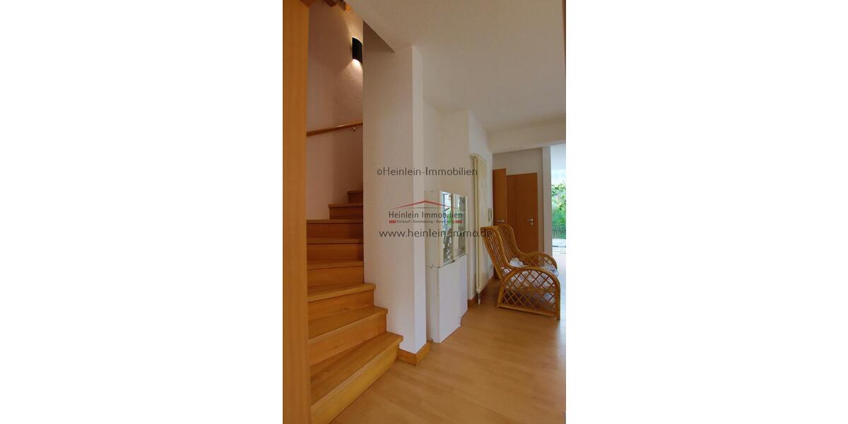 Reiheneckhaus 7 ZKB #2 Bäder #Carport #Garten #Zisterne #Keller ausgebaut #Griesheim Im Wiesengarten - Reihenendhaus Griesheim | Angebot:23732805