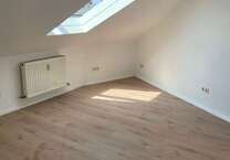 Wohnung zum Mieten in Frankfurt am Main 1.050 € 90 m²
