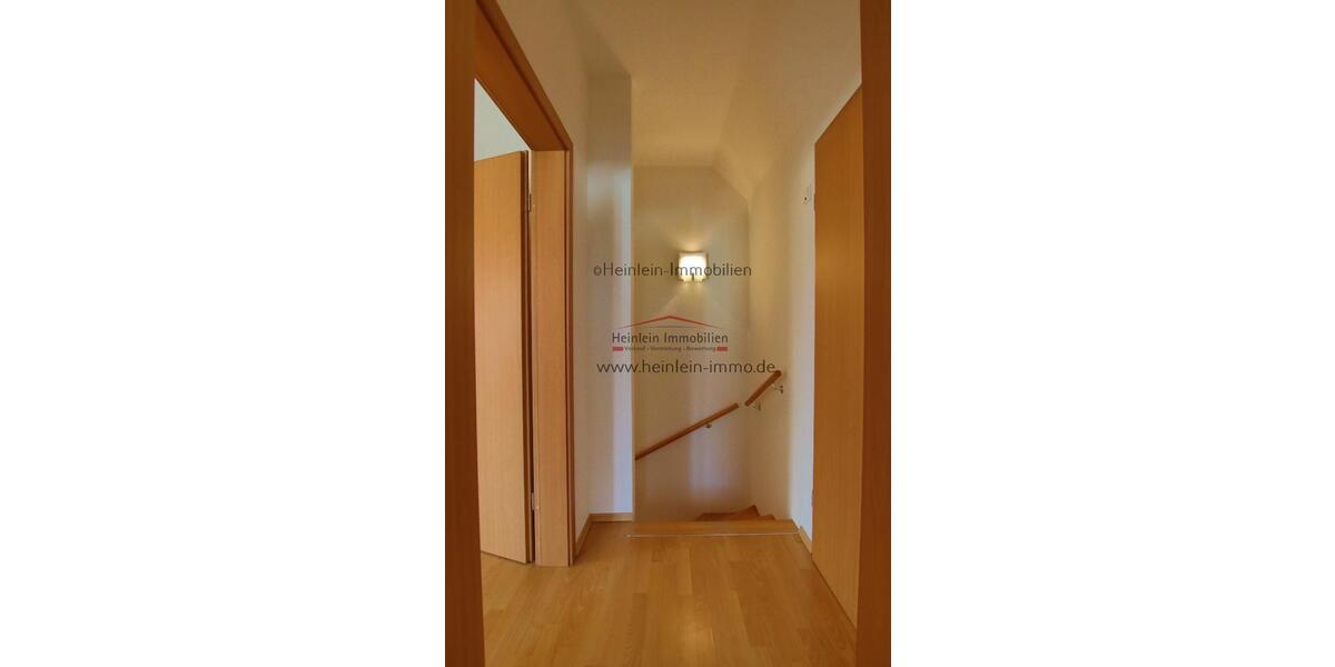 Reiheneckhaus 7 ZKB #2 Bäder #Carport #Garten #Zisterne #Keller ausgebaut #Griesheim Im Wiesengarten - Reihenendhaus Griesheim | Angebot:23732805