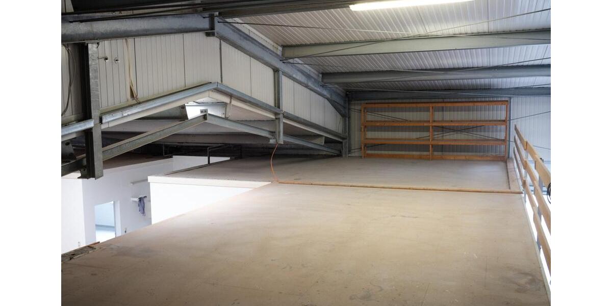 GewerbehalleLagerhalle zu vermieten zimmer