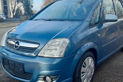 Opel Meriva 196.700 km 1.890 &euro; Offenbach am Main 63069