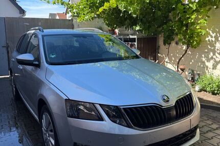 Skoda Octavia 133.147 km 11.599 &euro; Biblis 68647