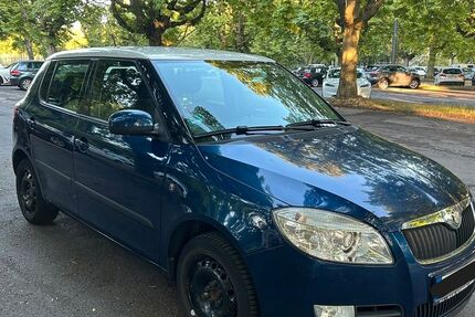 Skoda Fabia 182.000 km 2.500 &euro; Frankfurt am Main 60320