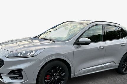 Ford Kuga 28.337 km 29.550 &euro; Frankfurt 60386