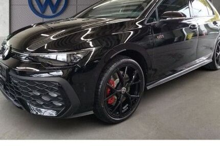 VW Golf 4.500 km 46.280 &euro; Frankfurt am Main 60326