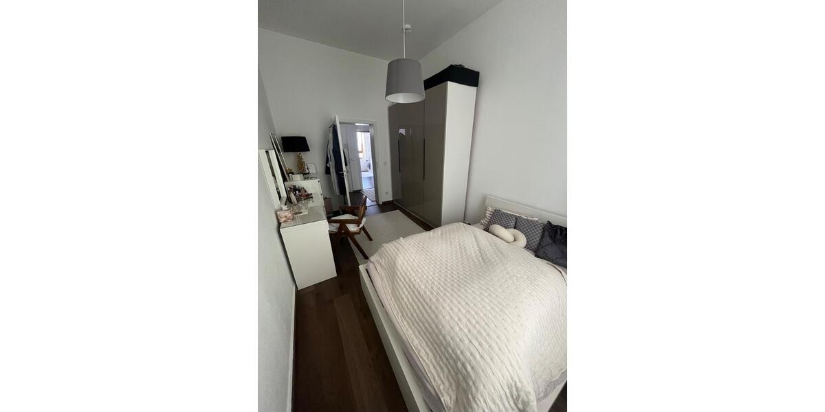 Etagenwohnung Offenbach am Main Hafen - 2 Zimmer, 66 m&sup2;, 910&euro; | Angebot:26406496