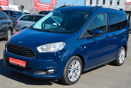 Ford Tourneo Courier 134.000 km 8.900 &euro; Frankfurt am Main 60388