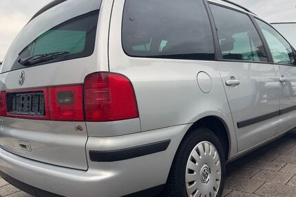 VW Sharan 235.719 km 3.222 &euro; NEU ISENBURG 63263