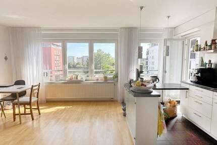 Wohnung zum Mieten in Frankfurt am Main 1.220 € 56 m²