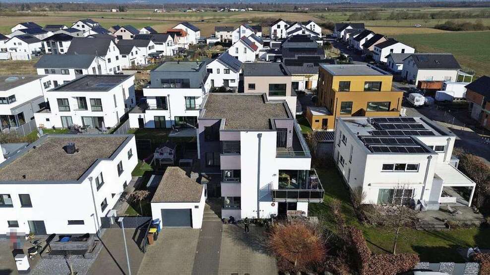 Haus zum Kaufen in Gernsheim 1.250.000 € 400 m²