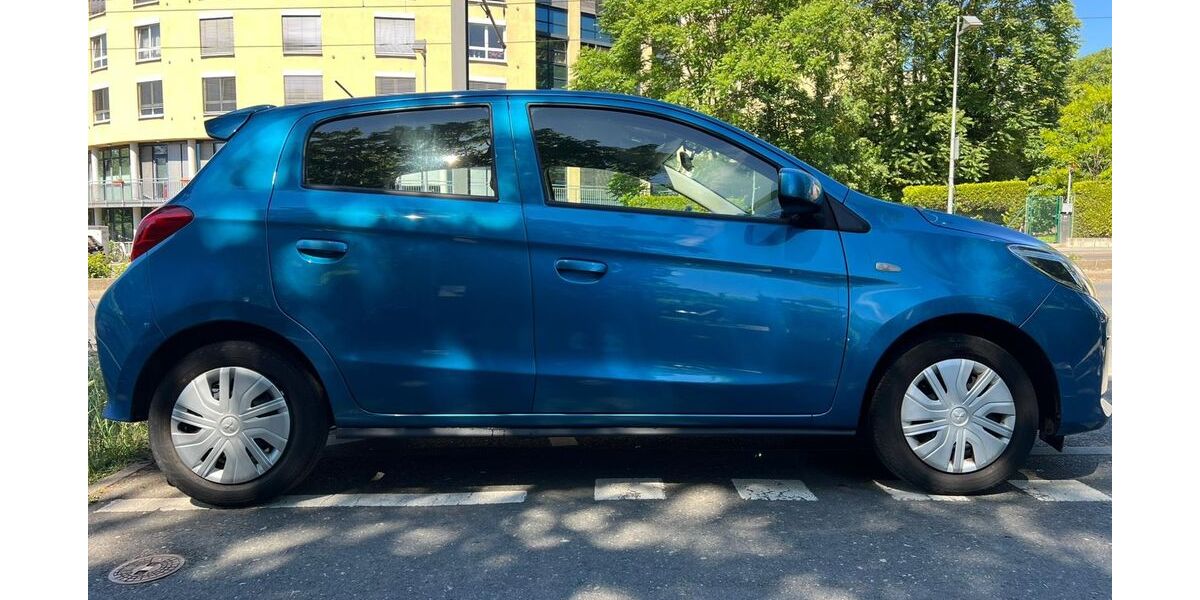 Mitsubishi Space Star 39.800 km 8.960 &euro; Frankfurt 60487