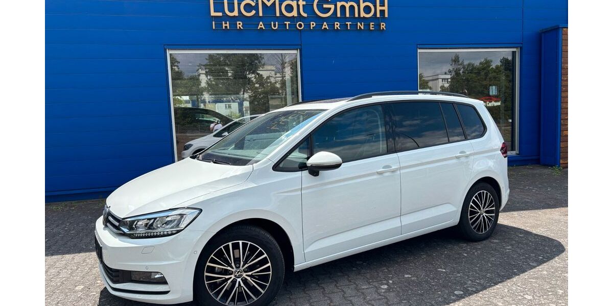 VW Touran 31.700 km 32.580 &euro; Rüsselsheim am Main 65428
