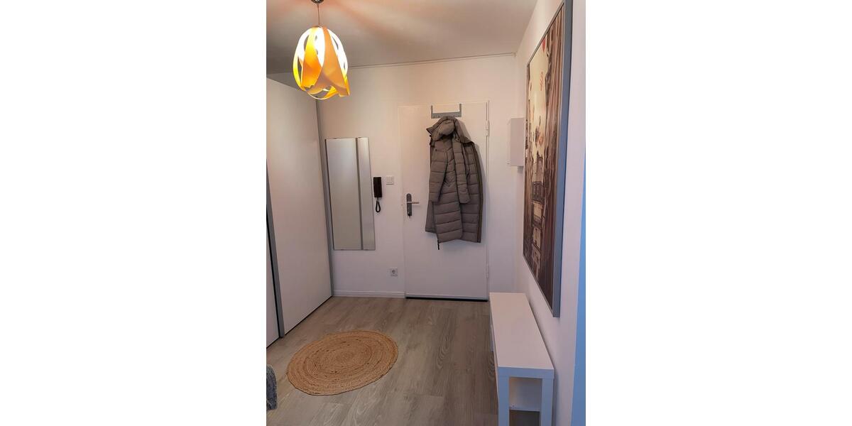 Dachgeschoßwohnung Frankfurt am Main Nordend West - 1 Zimmer, 25 m&sup2;, 970&euro; | Angebot:25323843