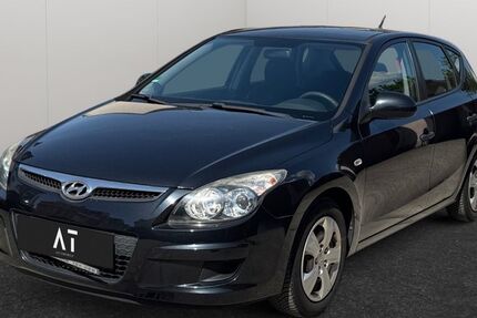 Hyundai i30 124.561 km 3.490 &euro; Frankfurt am Main 65933