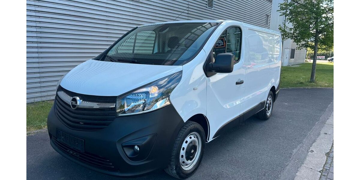 Opel Vivaro 84.000 km 13.499 &euro; Frankfurt am Main 65933