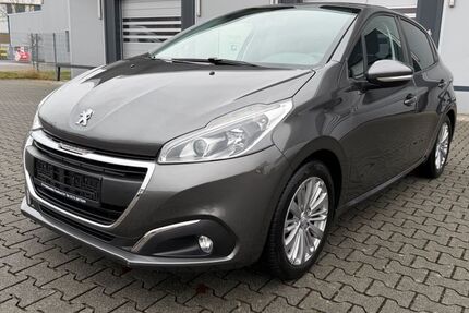 Peugeot 208 99.312 km 5.499 &euro; Offenbach am Main 63067