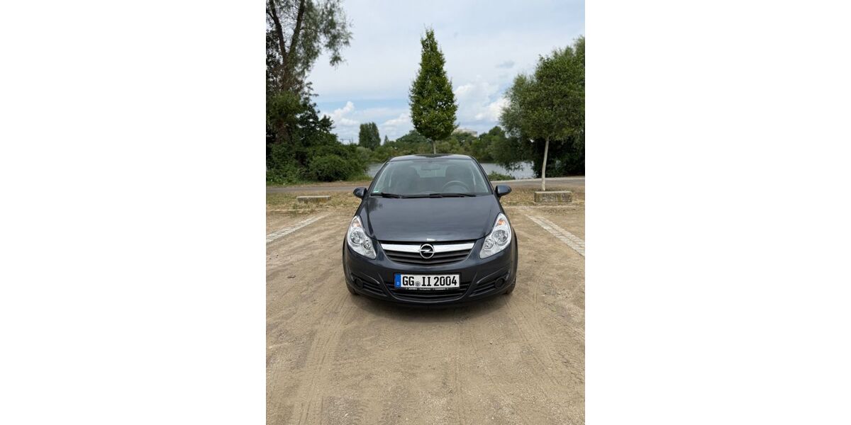 Opel Corsa 220.214 km 2.050 &euro; Rüsselsheim am Main 65428