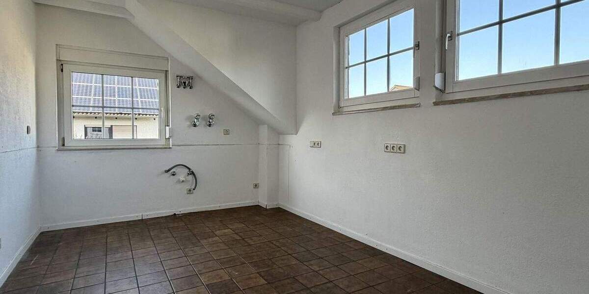 Mehrfamilienhaus, Wohnhaus Heusenstamm - 8 Zimmer, 226 m&sup2;, 899.000&euro; | Angebot:25401713