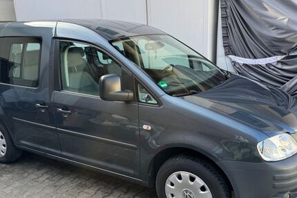 VW Caddy 194.569 km 6.900 &euro; Frankfurt am Main 60486