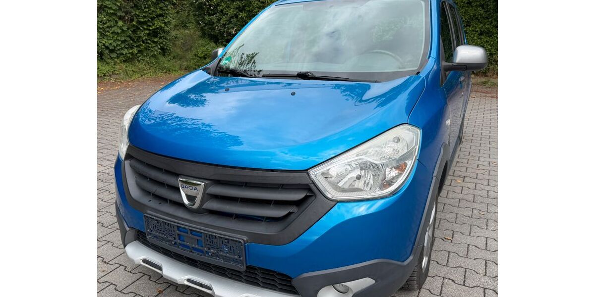 Dacia Lodgy 104.700 km 6.900 &euro; Bensheim 64625