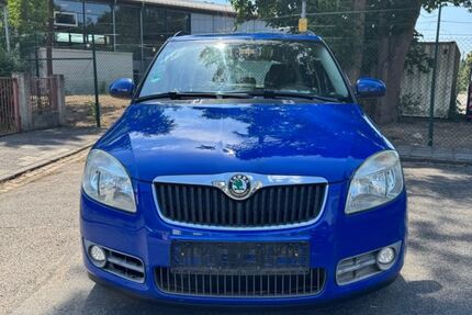 Skoda Fabia 233.000 km 2.290 &euro; Offenbach 63071